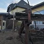 Appartement Gemuetliches Loft Mit Terrasse Im Ehemaligen Bahnhof Kalenborn Vettelschoß