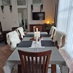 Gemuetliches Loft Mit Terrasse Im Ehemaligen Bahnhof Kalenborn Vettelschoß