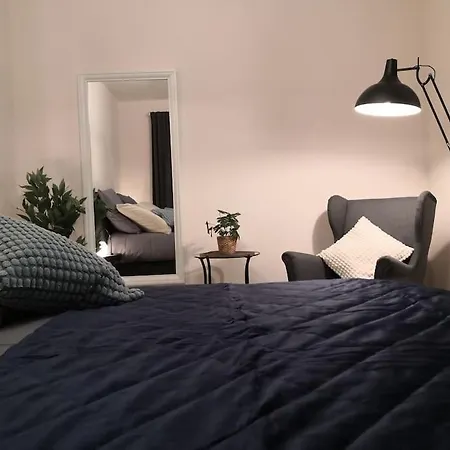 Gemuetliches Loft Mit Terrasse Im Ehemaligen Bahnhof Kalenborn Διαμέρισμα