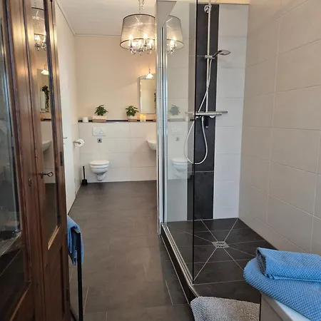 Διαμέρισμα Gemuetliches Loft Mit Terrasse Im Ehemaligen Bahnhof Kalenborn