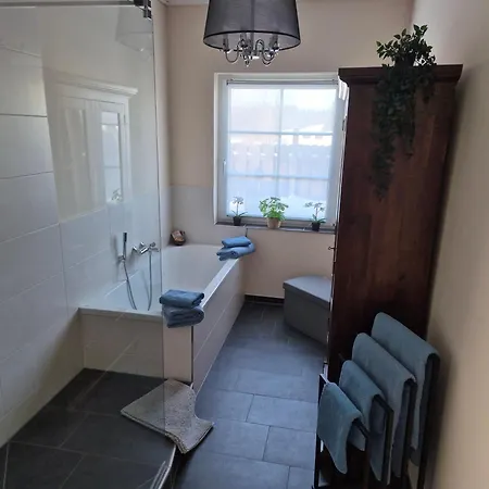 Gemuetliches Loft Mit Terrasse Im Ehemaligen Bahnhof Kalenborn Apartment *