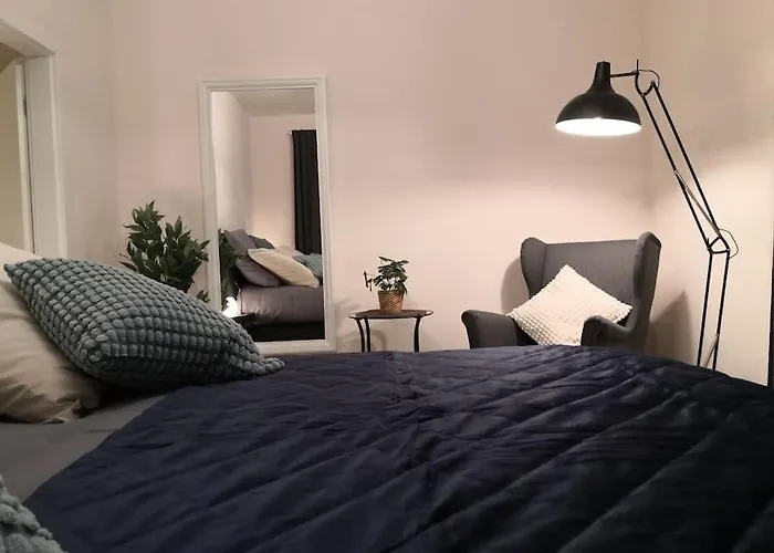 Gemuetliches Loft Mit Terrasse Im Ehemaligen Bahnhof Kalenborn Apartman