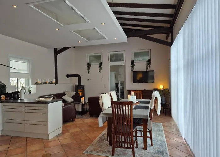 Gemuetliches Loft Mit Terrasse Im Ehemaligen Bahnhof Kalenborn Apartman Vettelschoß